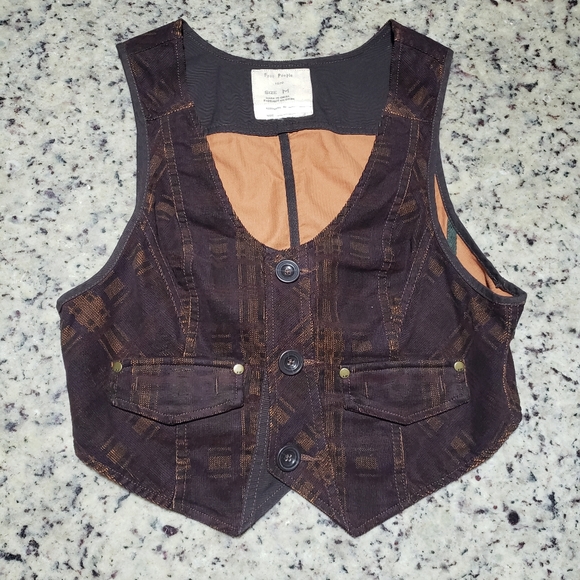 Free People Jackets & Blazers - FREE PEOPLE Brown Vest Size M